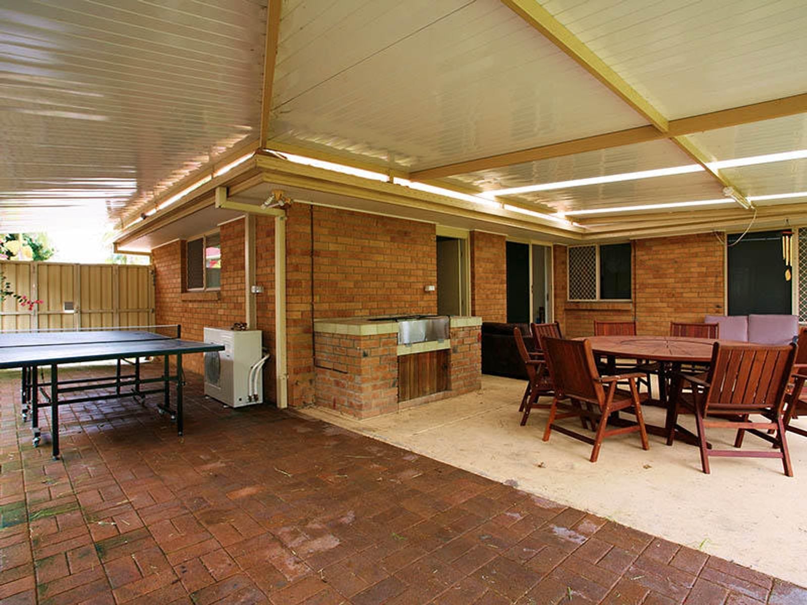 27 Brushtail Cres, Doolandella, QLD 4077