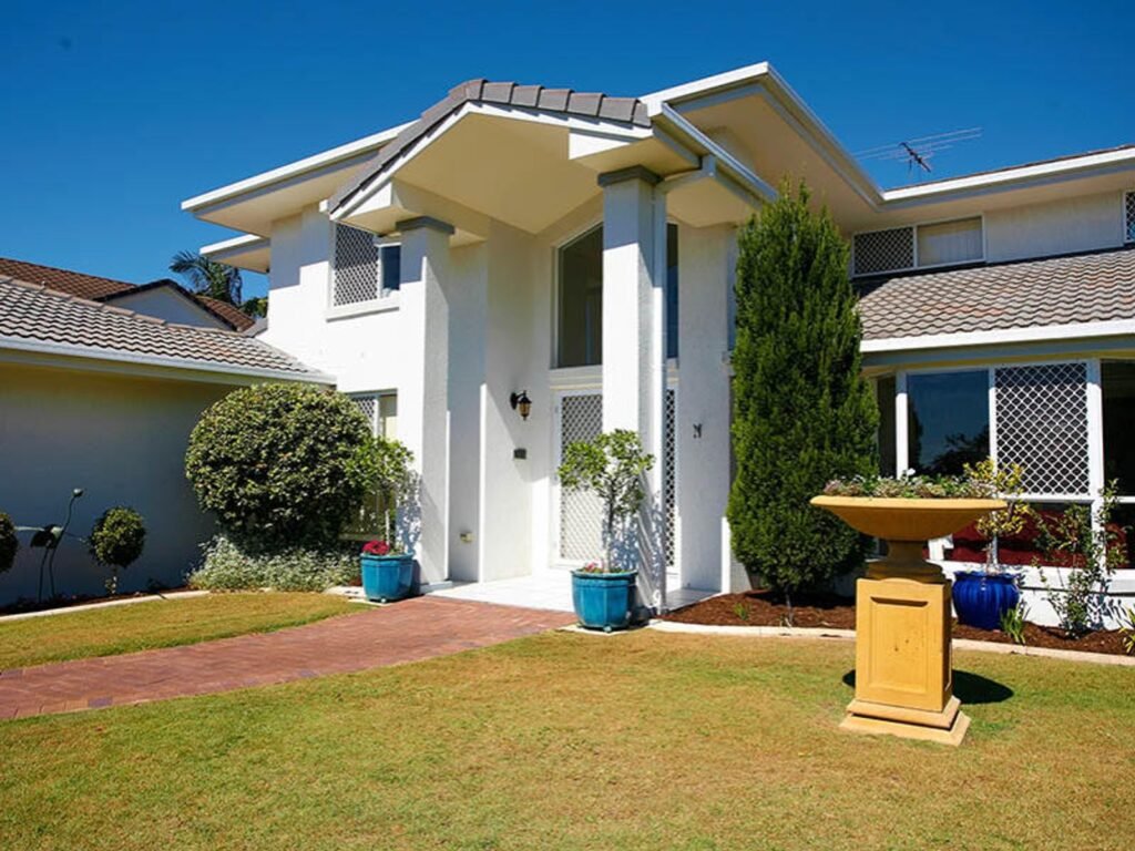28 Halleys Crescent, Bridgeman Downs, QLD 4035