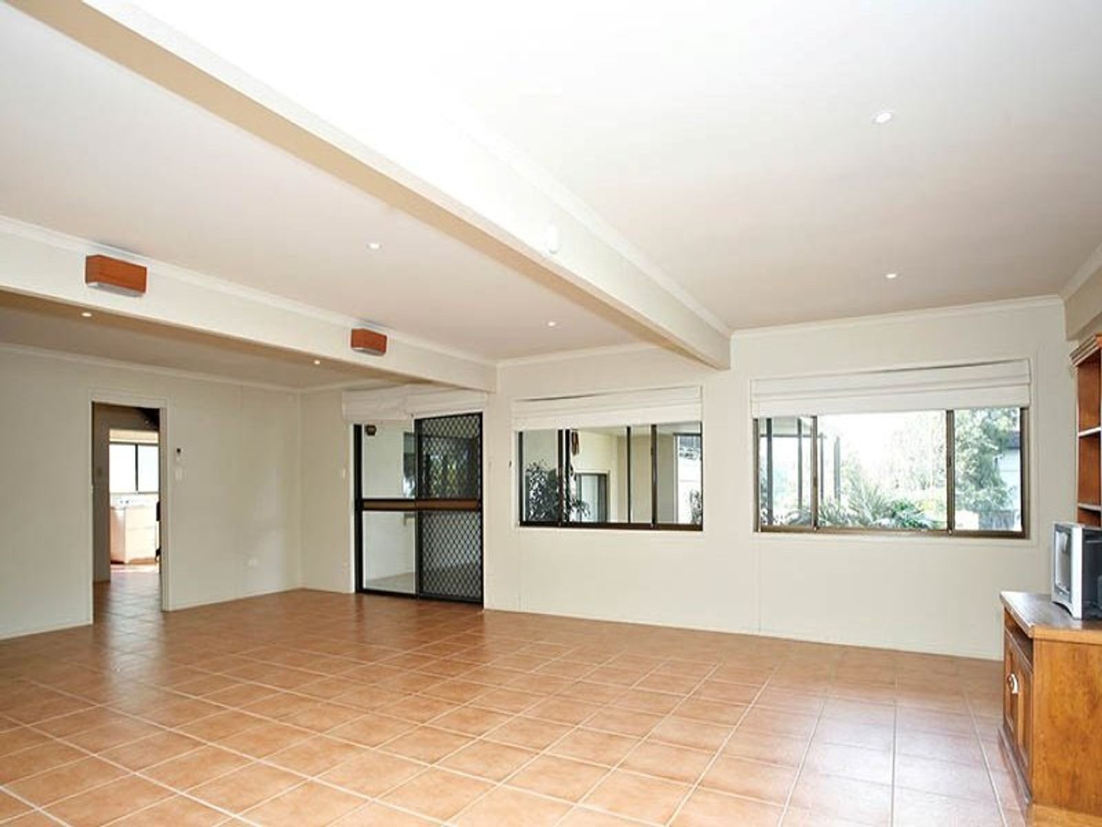 12 Campbell Street, Kallangur, QLD 4503