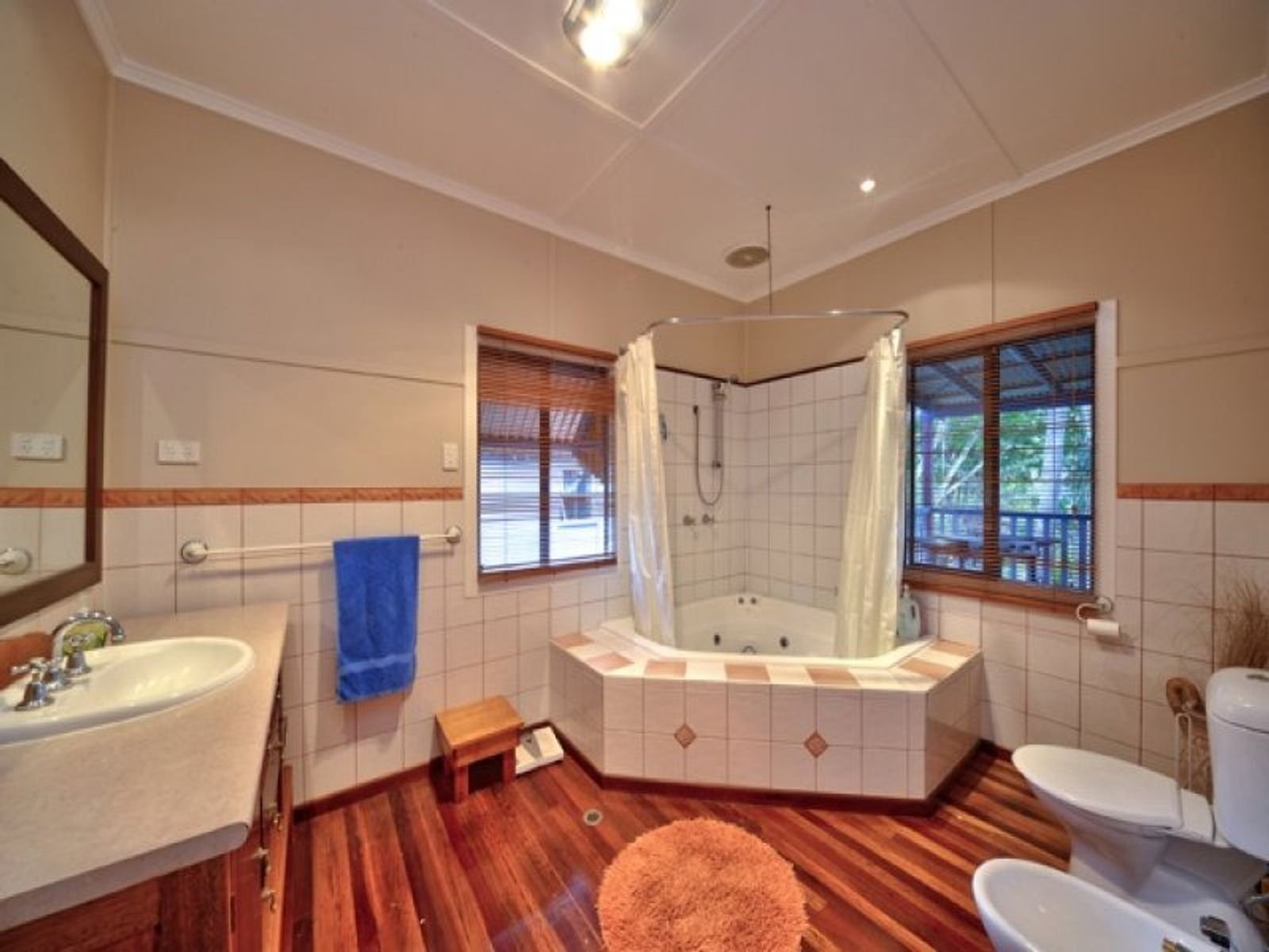 120 Lunga St, Camp Hill, QLD 4152