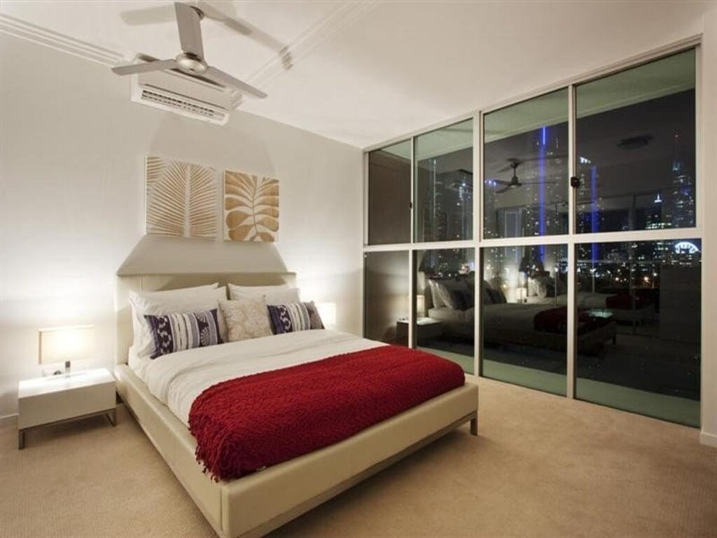 42/53 Stanhill Drive, Surfers Paradise, QLD 4217