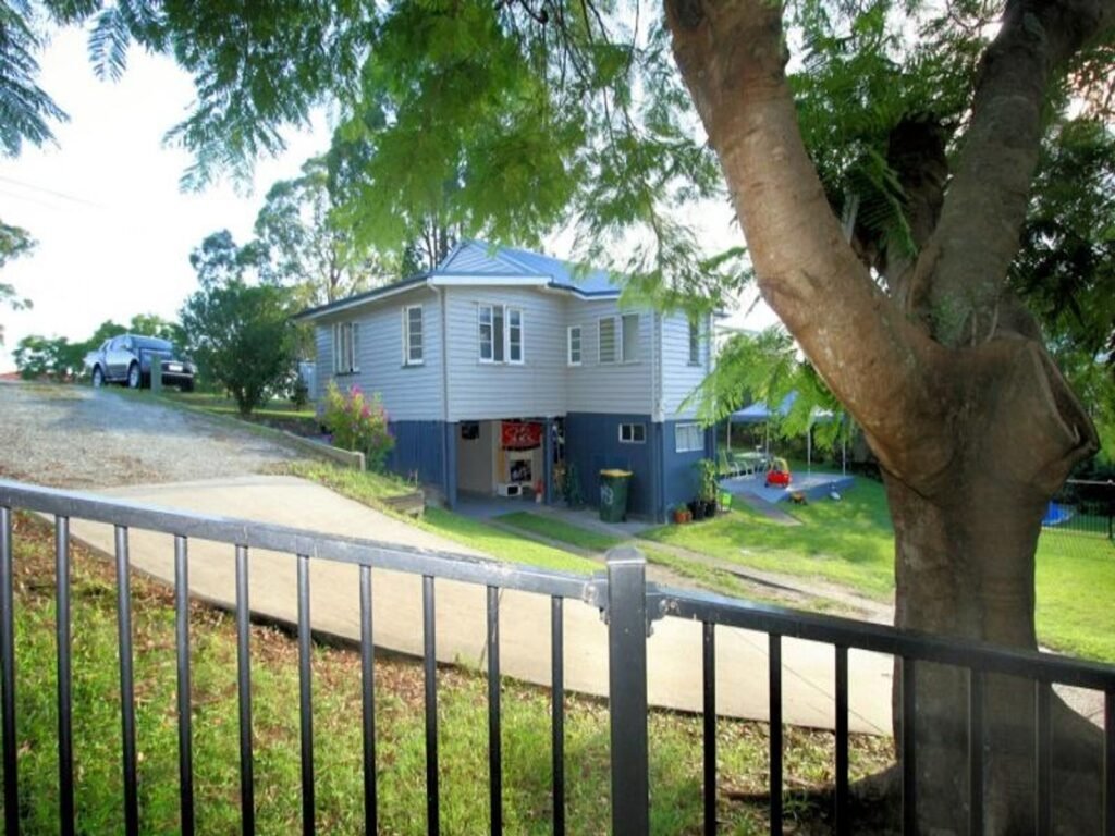 943 SOUTH PINE Road, Everton Park, QLD 4053