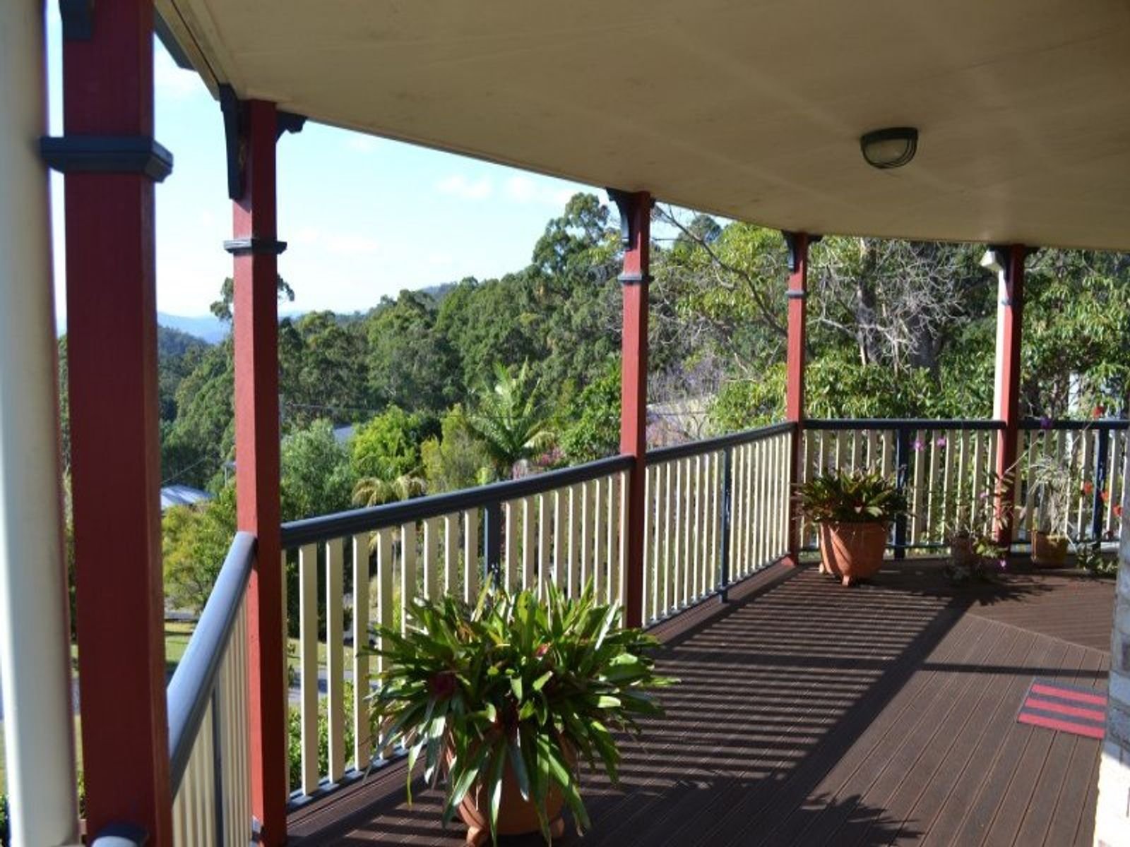 15 Flores Court, Tamborine Mountain, QLD 4272