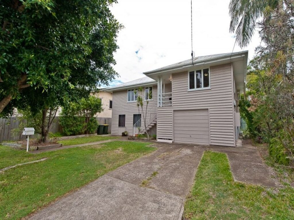 28 Hazlitt Street, Banyo, QLD 4014