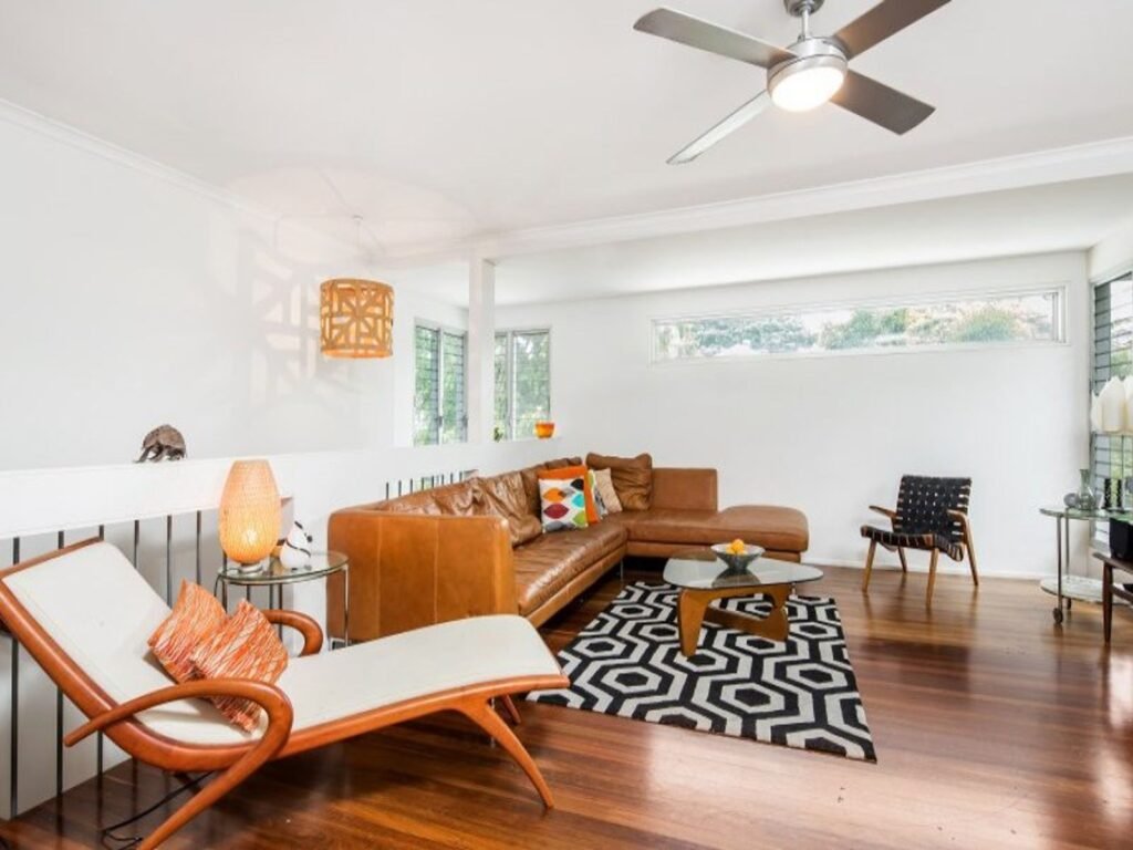 17 Gilbert Road, Windsor, QLD 4030
