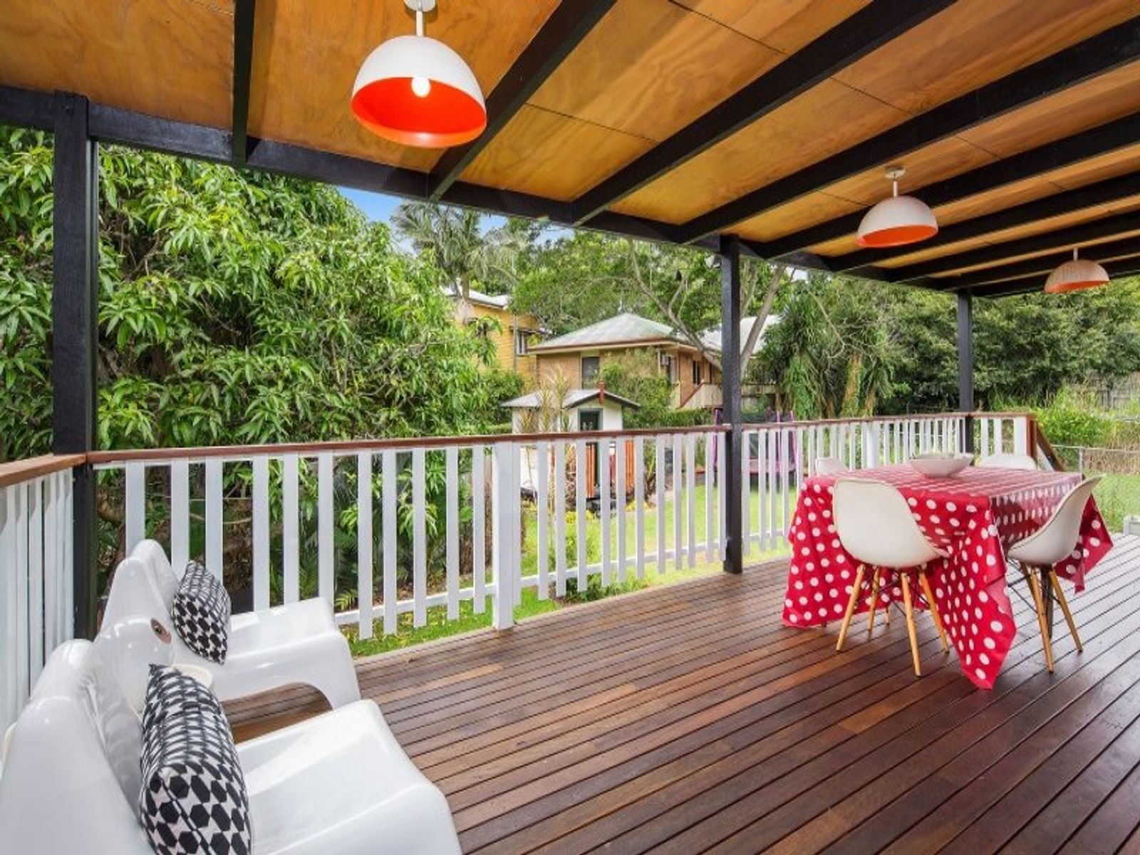 17 Gilbert Road, Windsor, QLD 4030