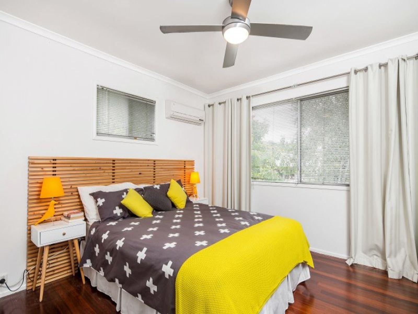 17 Gilbert Road, Windsor, QLD 4030