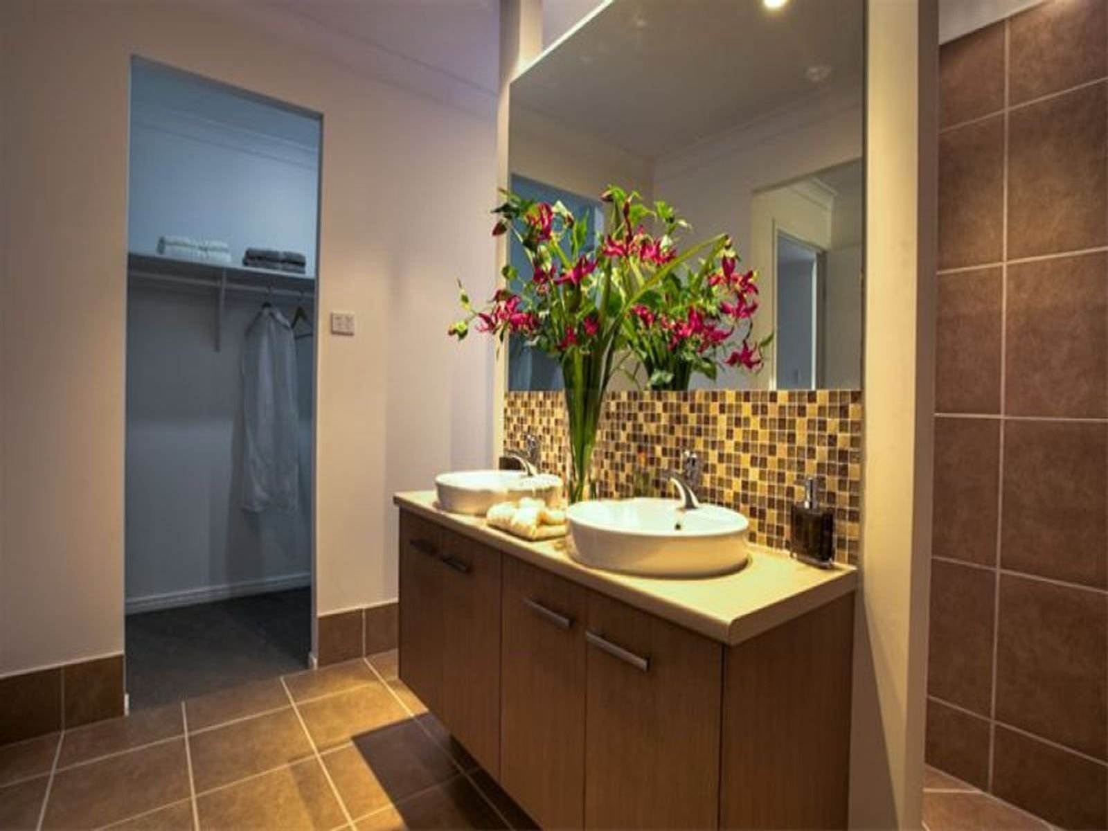 33 Forrestal Cct, North Lakes, QLD 4509