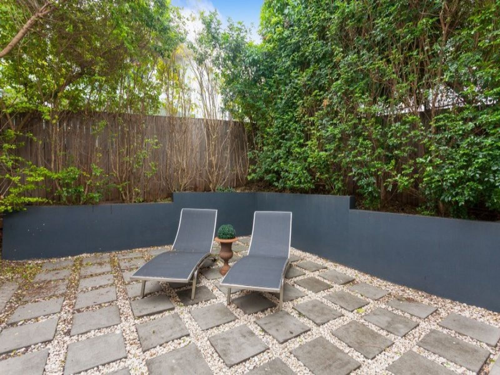 2/12 Lower Clifton Terrace, Red Hill, QLD 4059