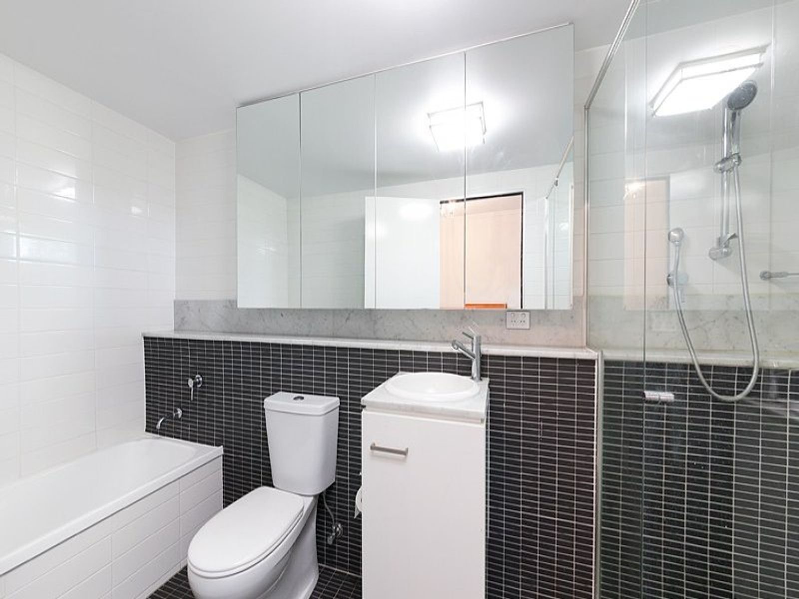37/89 Lambert Street, Kangaroo Point, QLD 4169