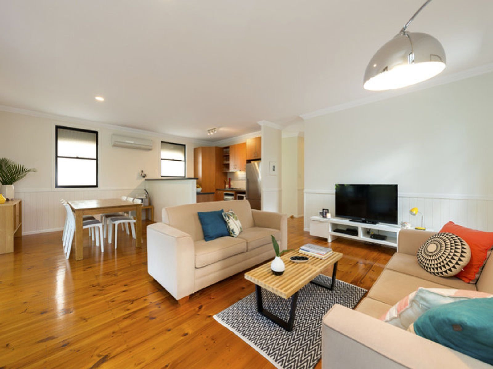 10 Fryar Street, Camp Hill, QLD 4152