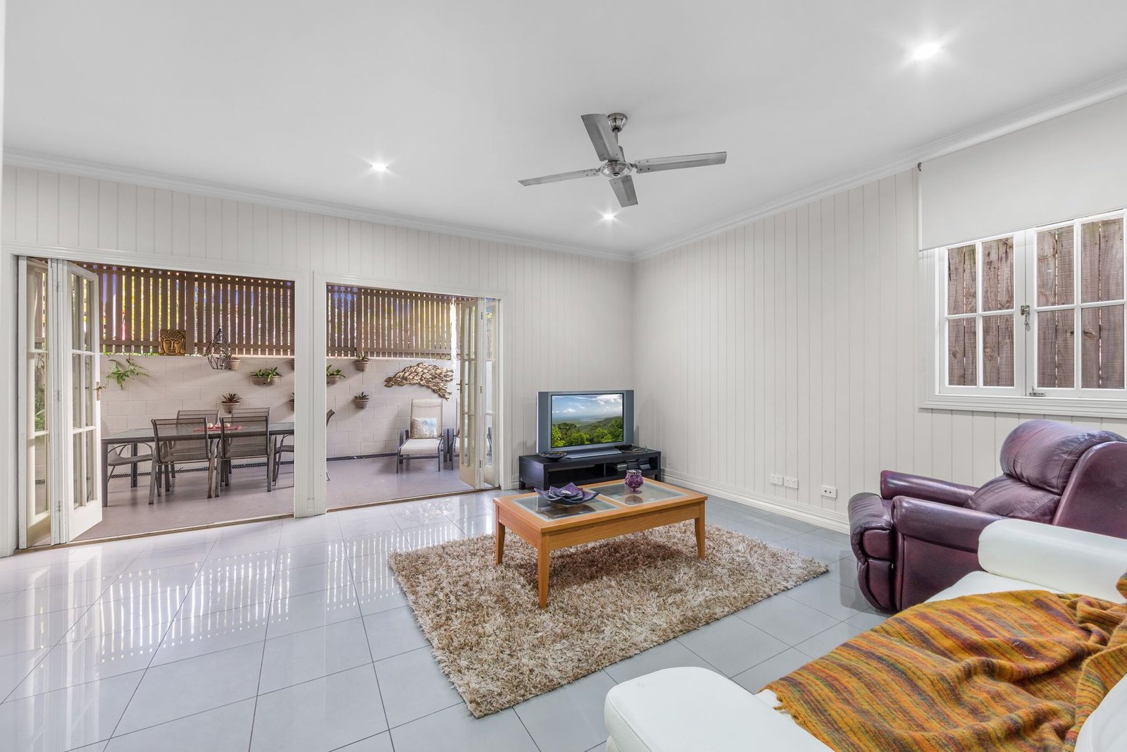 127 Macrossan Avenue, Norman Park, QLD 4170