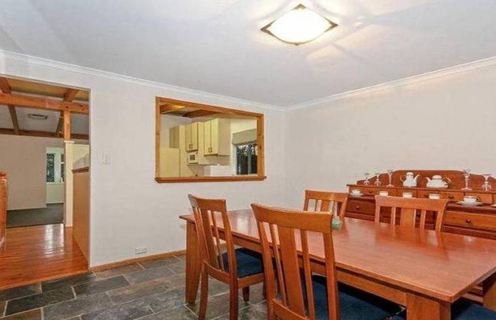26 Yathong Court, Arana Hills, QLD 4054